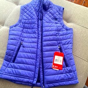 NWT The North Face women’s gig harbor vest. Size small. Starry purple color.